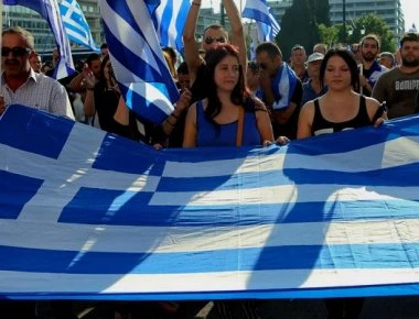 Λαϊκή οργή για την εκχώρηση της Μακεδονίας - Από τα δύο «mega» συλλαλητήρια στις εκατοντάδες μικρότερες συγκεντρώσεις